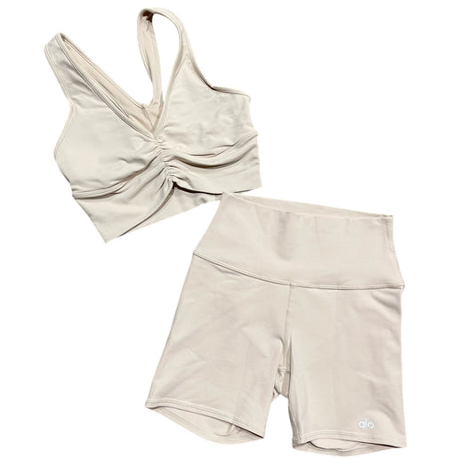 Alo Yoga | SET! Wild Thing Bra + 5" Airbrush High-Waist Biker Short Ivory 2/4